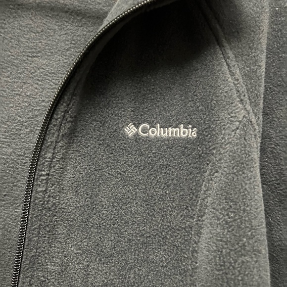 Columbia Full Zip Jacket - Picture 2 of 8